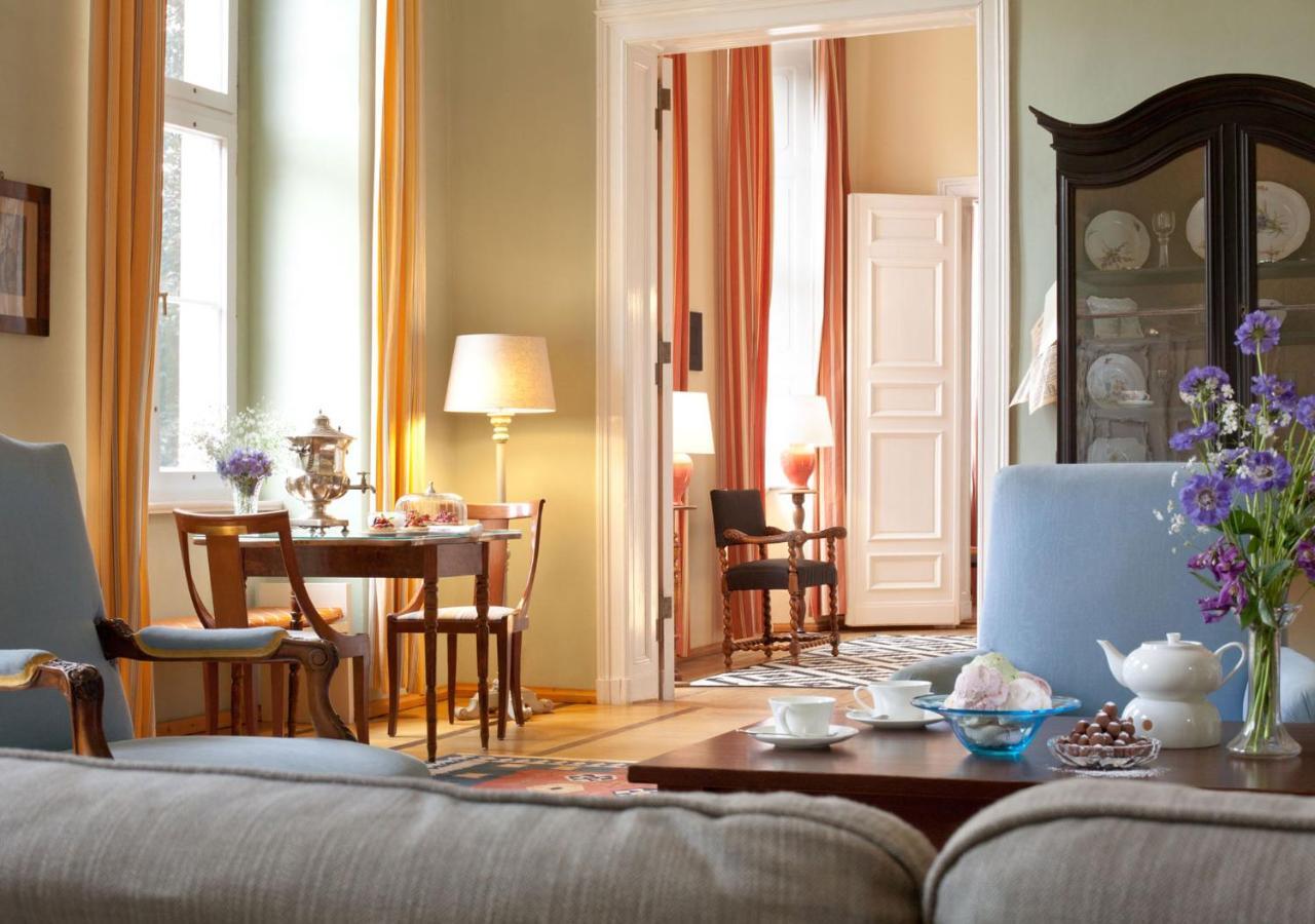 Schlosshotel Ziethen Kremmen ภายนอก รูปภาพ